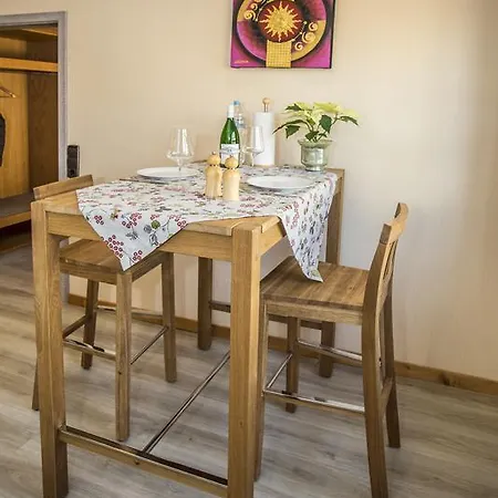 Διαμέρισμα Boardinghouse Baan Arun *