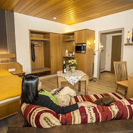 Apartment Boardinghouse Baan Arun Remchingen