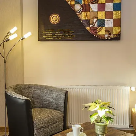 Διαμέρισμα Boardinghouse Baan Arun