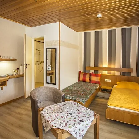 Apartment Boardinghouse Baan Arun