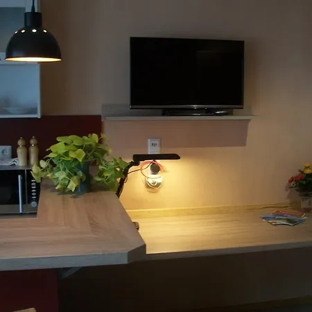 Apartment Boardinghouse Baan Arun Remchingen