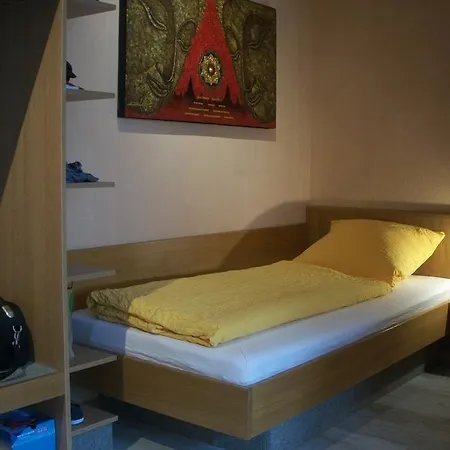 Apartment Boardinghouse Baan Arun Remchingen